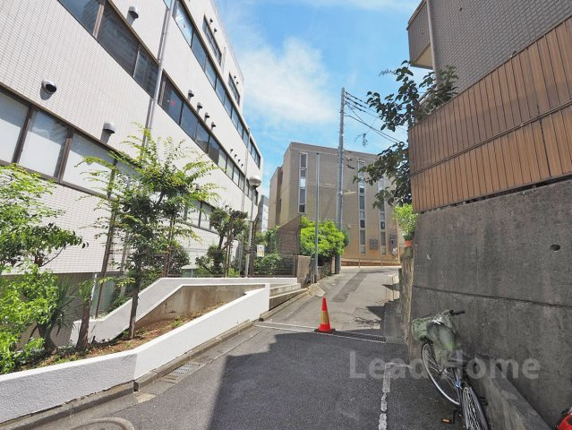 【その他】 | エステージ大崎 | 前面道路