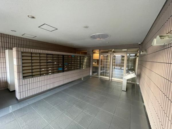 パインフィールド緑地公園のエントランス