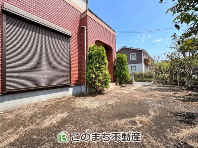 宇都宮市豊郷台2丁目RF住宅の庭|大きなお庭でご家族や友人を招いてＢＢＱもできますね！お子様の水遊びにもぴったりです☆