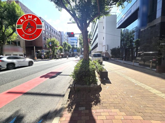 ライオンズマンション大名の現況写真|前面道路含む現地写真です。