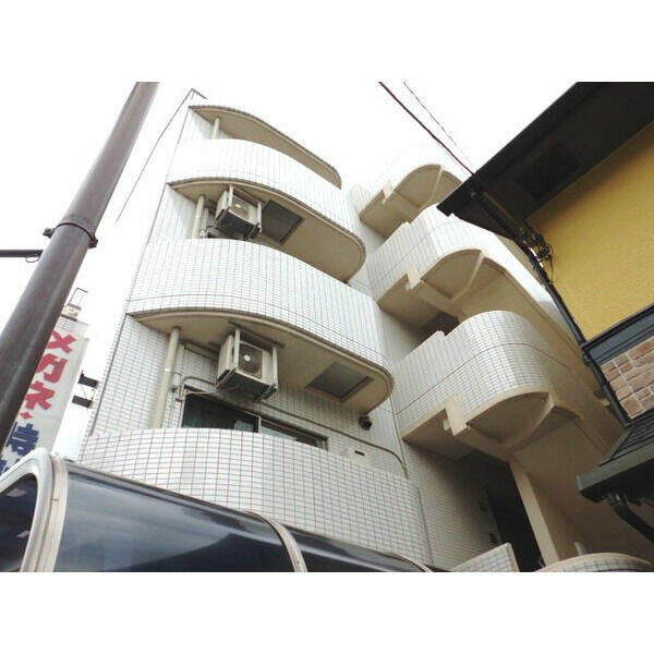 アールブラン生田
