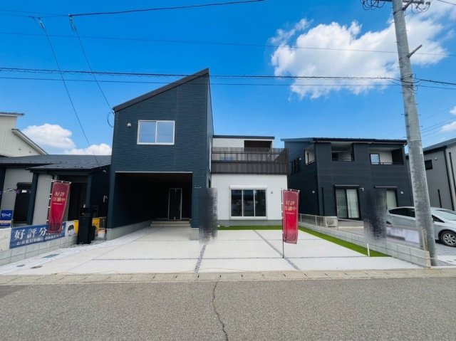 【Livele Garden】　古河市下辺見　第６　全6邸の前面道路含む現地写真|カースペース並列3台駐車可♪
2026年8月撮影