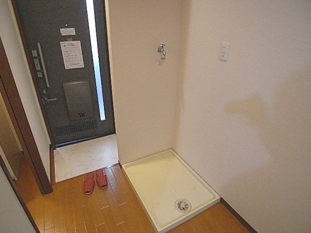 寝屋川市松屋町のハイツの玄関