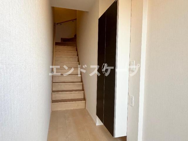 アヴニールの玄関|シューズボックス（イメージ）
高崎、前橋のお部屋探しはエンドスケープまで！お客様の理想お聞かせ下さい♪