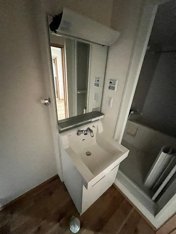 尼崎市次屋１丁目のアパートの洗面所