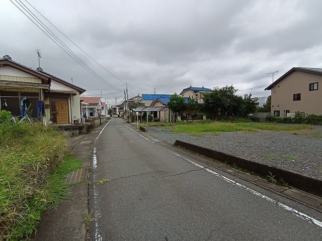 高崎市浜川町　売地の前面道路含む現地写真