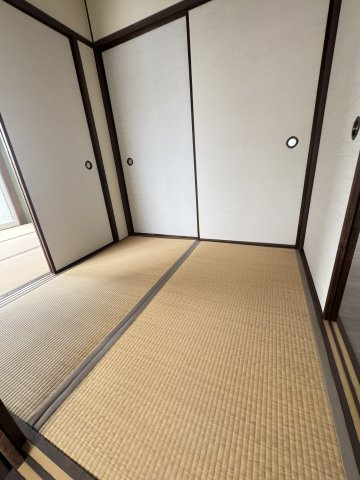 檜川町3-3-29戸建の和室