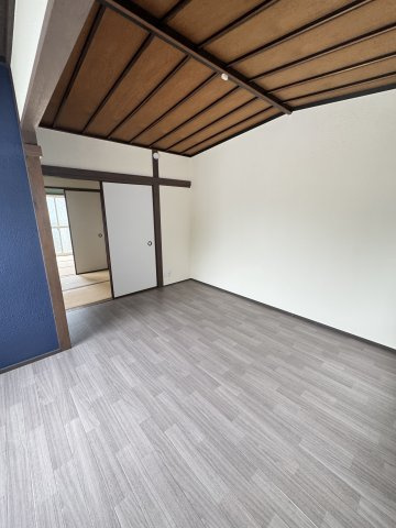 檜川町3-3-29戸建の内装