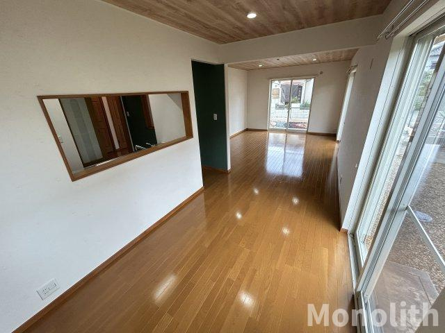 御池台１丁戸建の内装
