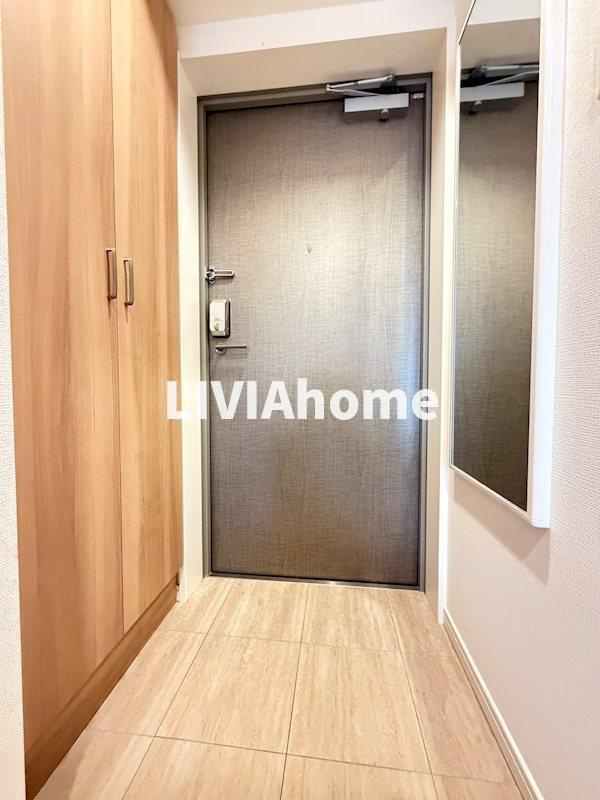 大田区西糀谷３丁目の賃貸マンションの玄関|同シリーズの参考写真です。実際の設備・内装は現況を優先とさせていただきます。