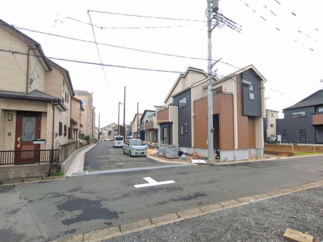 入間郡三芳町大字北永井の新築一戸建のその他|◇三芳スマートICフルインター化◇
新潟・東京方面どちらからでも出入りできるようになり、利用車種が全車種(車長12m以下)まで拡大されました。