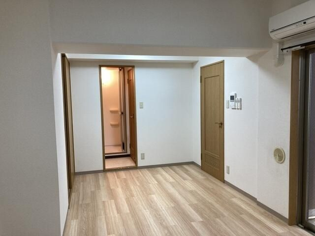 アルカサル御苑の寝室