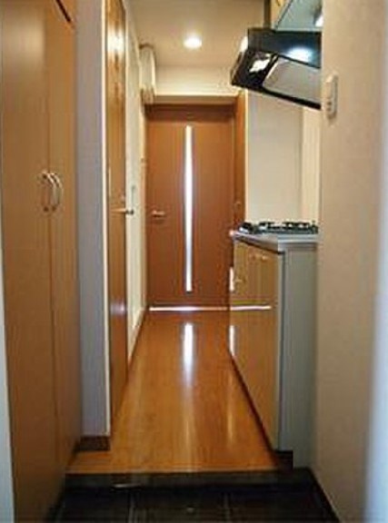 ルーブル西荻窪弐番館の玄関
