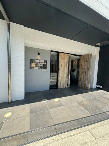 エスリードコート難波ウエストのエントランス
