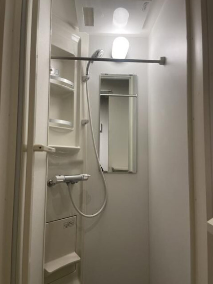 新宿区西新宿４丁目の賃貸マンションのシャワールーム