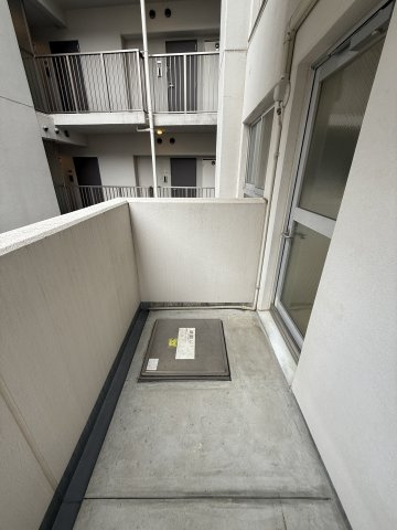 willDo南森町のバルコニー