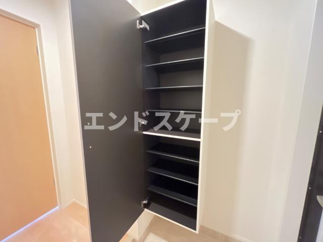 カルテットＫの収納|シューズボックス
高崎、前橋のお部屋探しはエンドスケープまで！お客様の理想お聞かせ下さい♪
