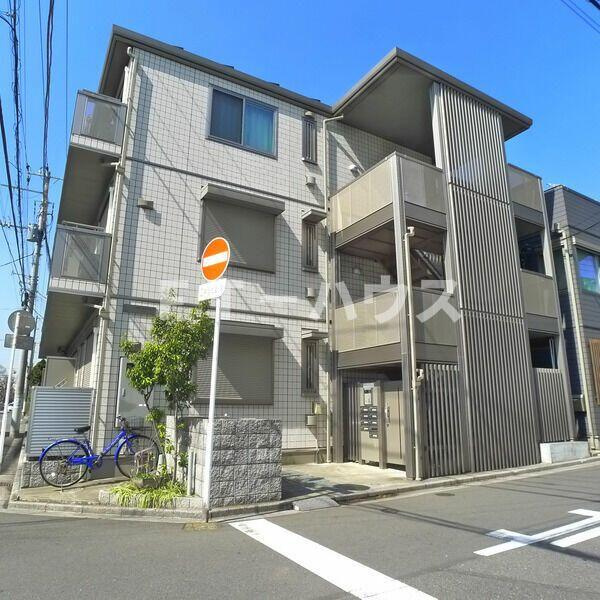 シャルムドミールＡの外観