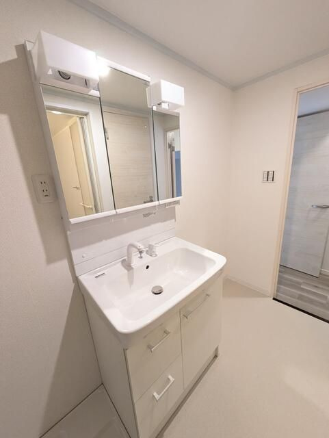 朝日千駄木マンションの洗面所