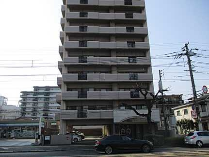 フローレンス観音平和大通りの外観