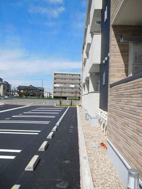 プルミエール毛賀知　　刈谷市近郊の賃貸はクラスホーム刈谷店の駐車場