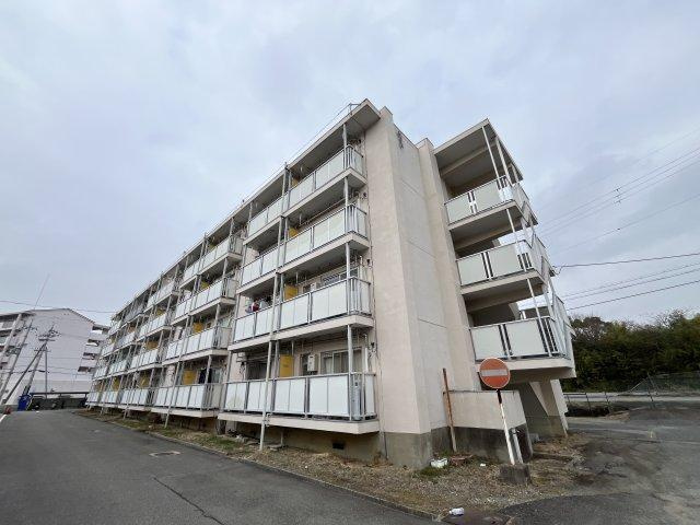 ビレッジハウス朝日ヶ丘1号棟の外観