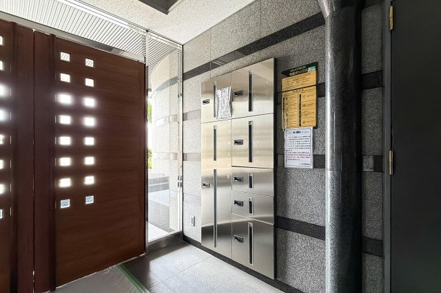 【設備】 | パウゼ松濤 | 不在時でも荷物を受け取れる便利な宅配ボックス完備！ネットショッピングも時間を気にせず楽しめますね♪