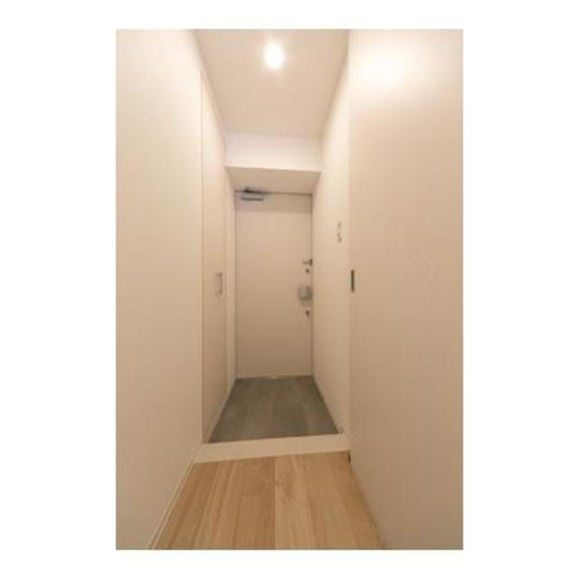 アンソレイユ氷川台の玄関|※写真は同タイプ住戸です。