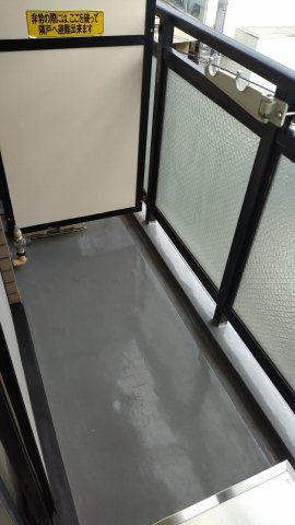 板橋区赤塚４丁目の賃貸マンションのバルコニー