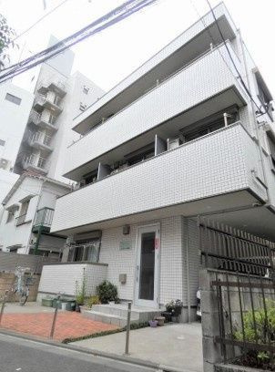 ルミエール池袋の外観