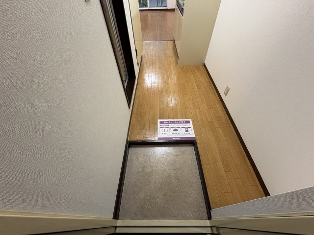 ＢＡＵＨＡＵＳ・Ｂの玄関