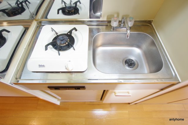 エステムコート新大阪　仲介手数料無料のキッチン