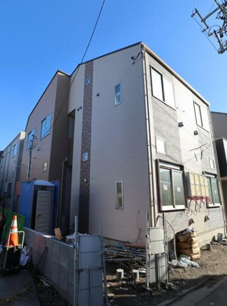 足立区柳原１丁目のアパートの外観