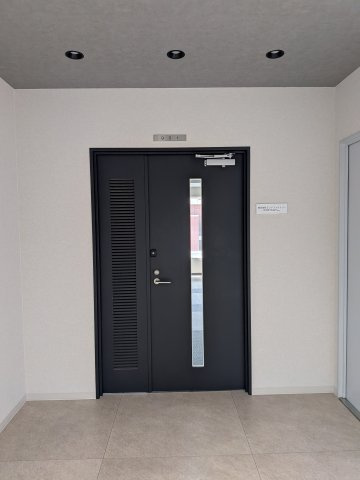 南堀江サイキビルの玄関