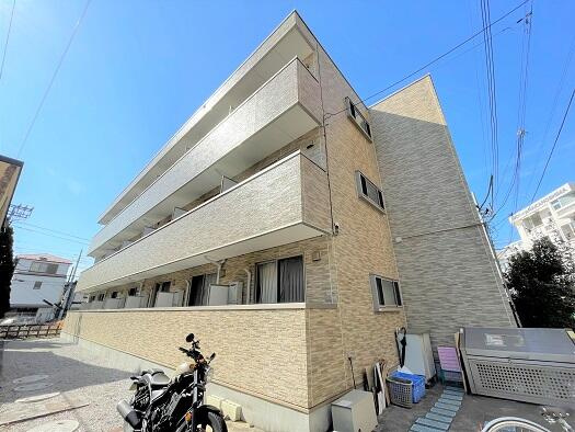 川崎市多摩区中野島６丁目のアパートの外観