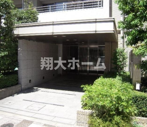 ライオンズプラザ両国緑のエントランス