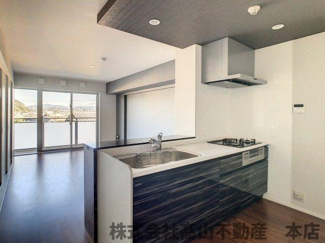 宗像市東郷５丁目の賃貸マンションのキッチン
