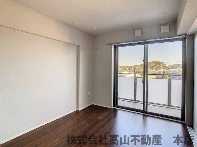 宗像市東郷５丁目の賃貸マンションの内装