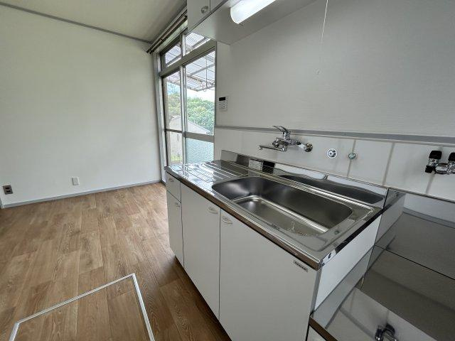 自由が丘本町1丁目戸建のキッチン