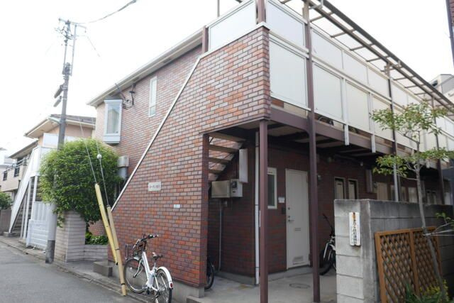 ガーデン谷川の外観