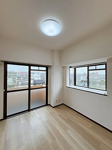 スカイヒルズ植田の内装
