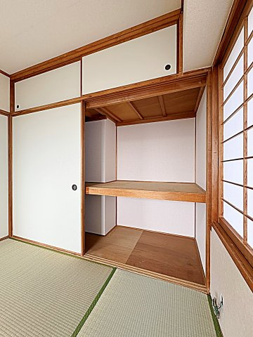 スカイヒルズ植田の収納