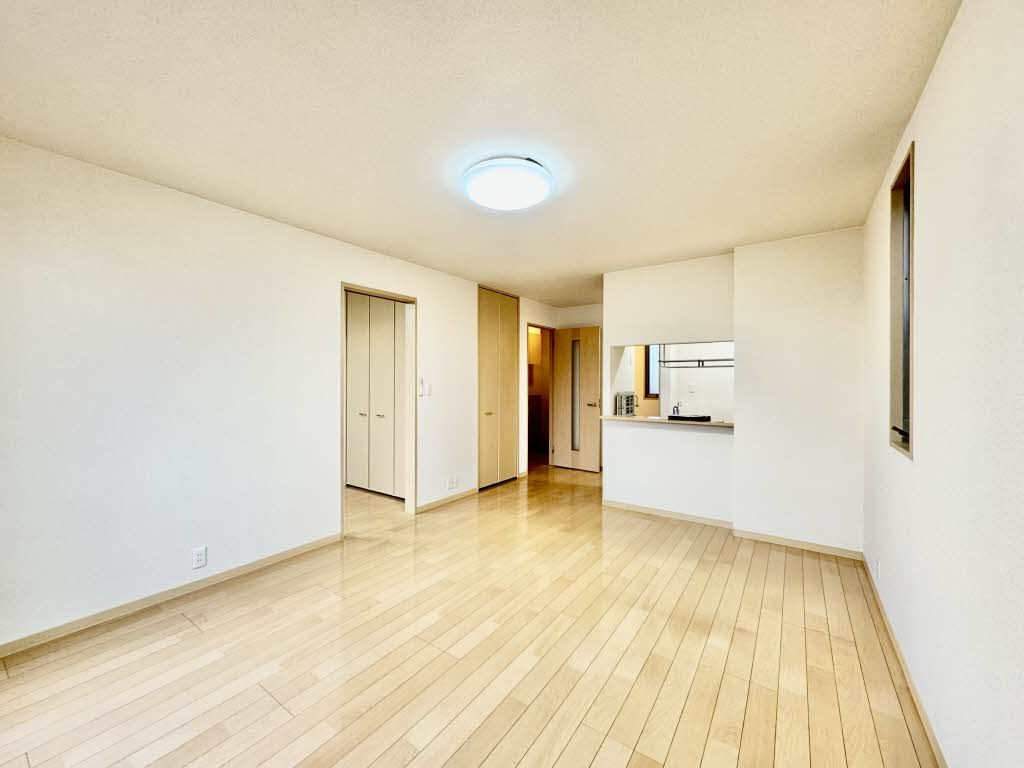 Ｗｉｎｄｓ Ｃｏｕｒｔの居間・リビング