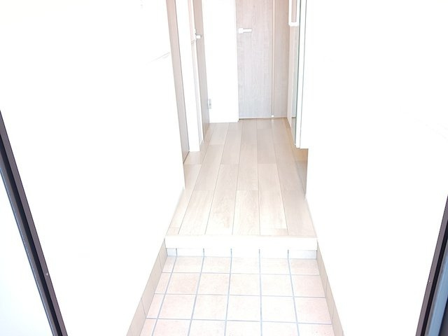 プルミエール　吉浜Ⅰの玄関