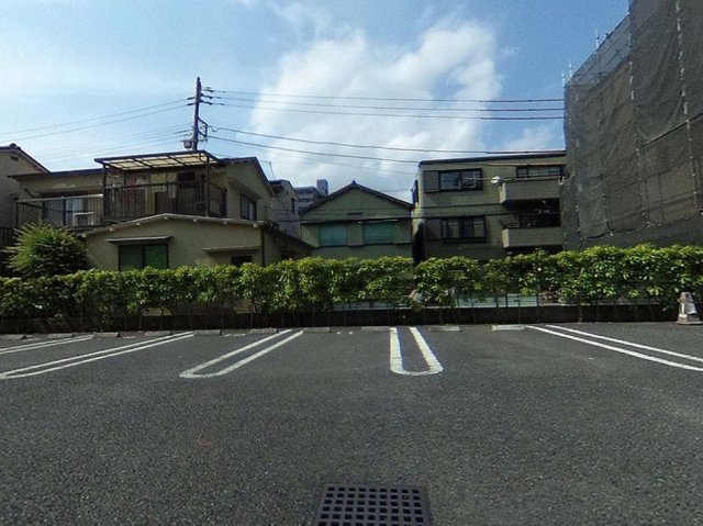 ラポール西大島　ウエストの駐車場