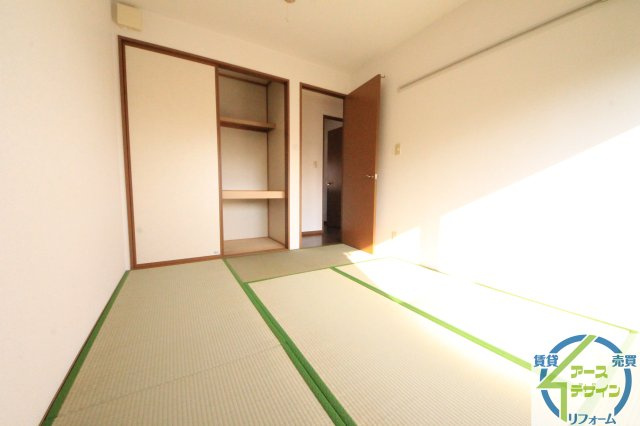 ユーキャンハイツⅡ　A棟の和室|※類似部屋