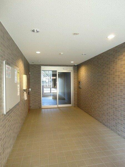 【エントランス】