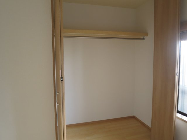 ハイツ石森の収納|小物を収納するのに便利です