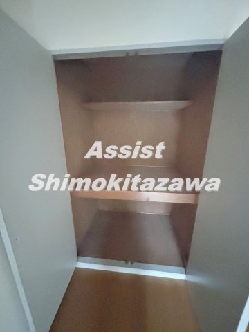 サン・アヴェニューの収納