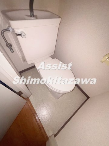 サン・アヴェニューのトイレ